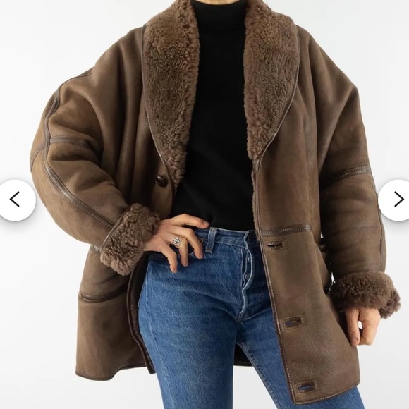 Coat - Picture 2 of 9